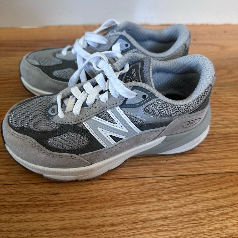 New Balance Kids' 990 XTRA WIDE - NWT!